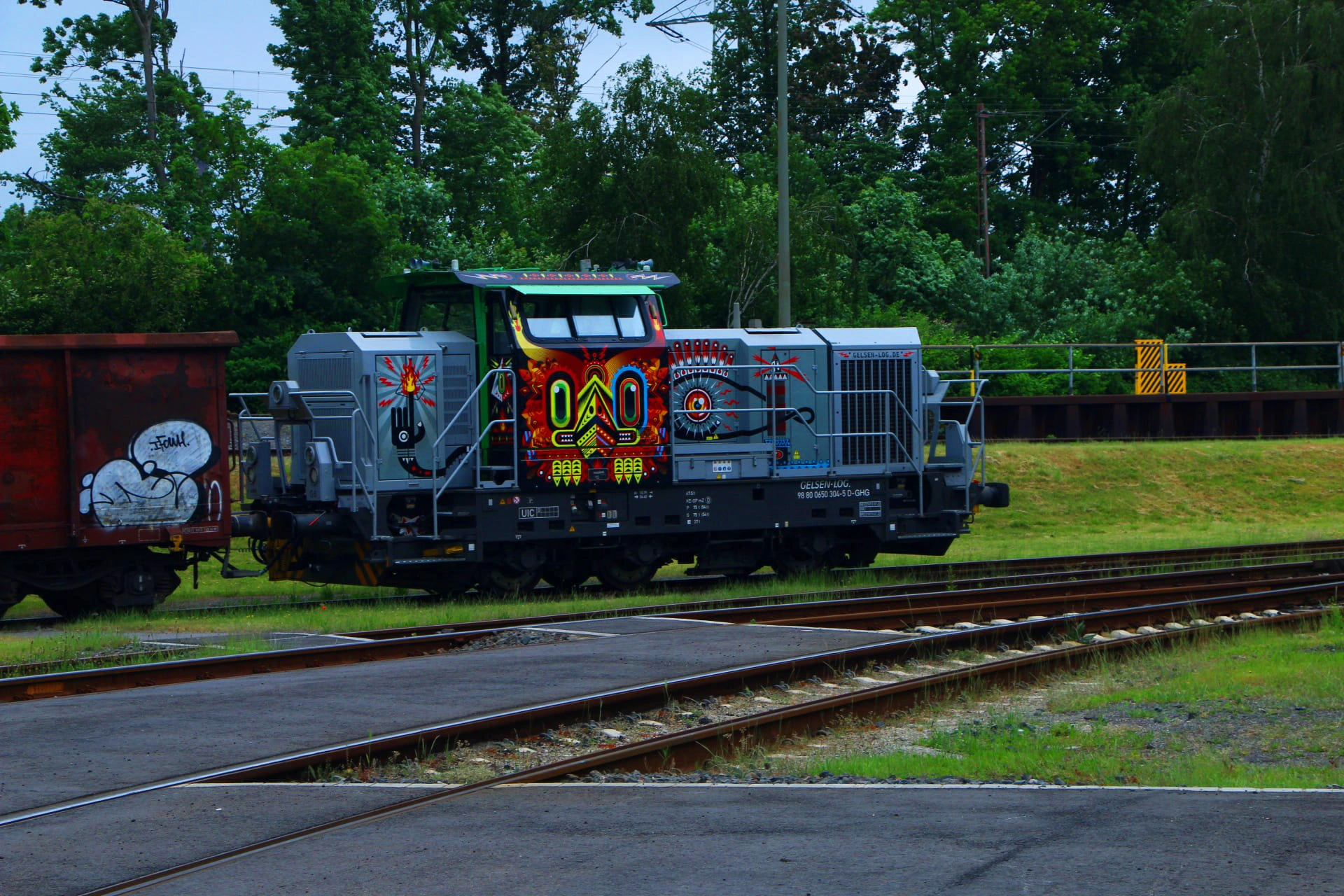 Graue Rangierlokomotive